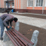 В Седельниково приступили к сборке малых архитектурных форм на центральной площади - Газета К новым рубежам