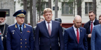 Анатолий Серышев поздравил командование и личный состав управления соединения противовоздушной обороны с профессиональным праздником - Газета К новым рубежам